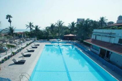 Palm Beach Hotel & Resort