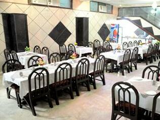 Hotel Basera Vrindavan - Photo2
