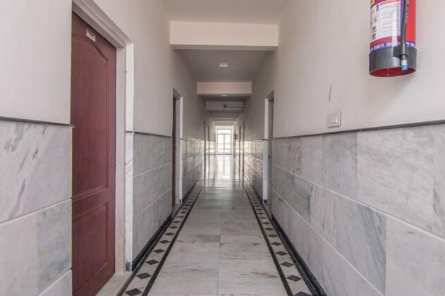 Hotel Bhakti Dhama - Photo3