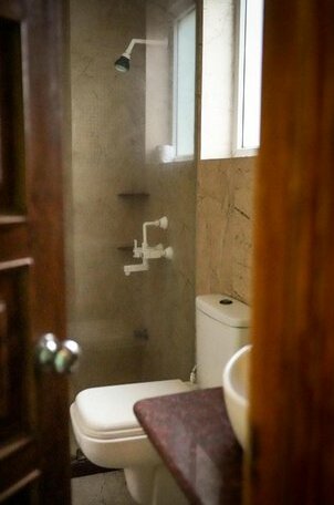 MVT Guesthouse & Restaurant - Photo4
