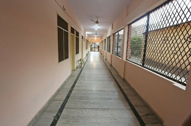 SPOT ON 41945 Tulsi Ashram - Photo3