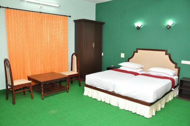 Vythiri Thadakam Resorts - Photo4