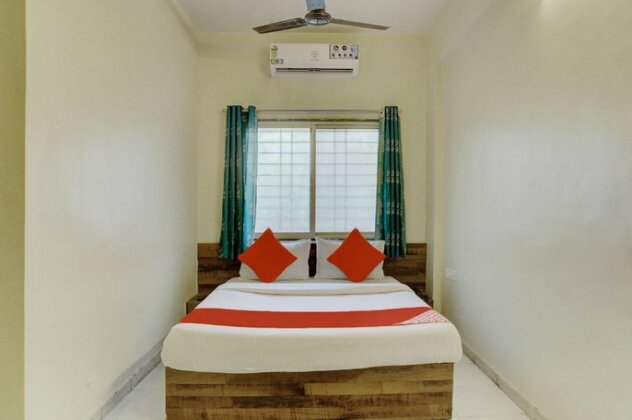 OYO 17342 Aditya Service Apartment - Photo2