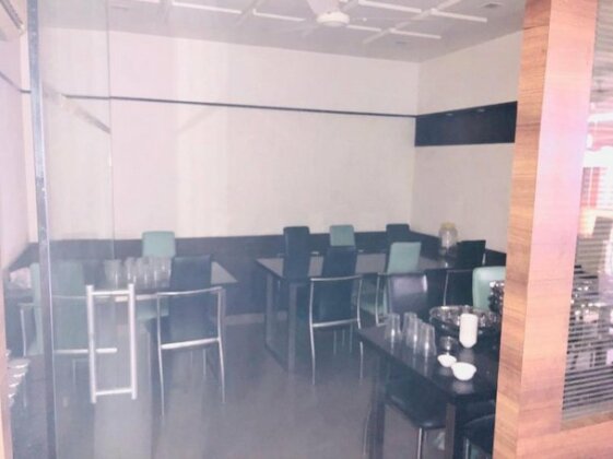 Harsiddhi Hotel - Photo3
