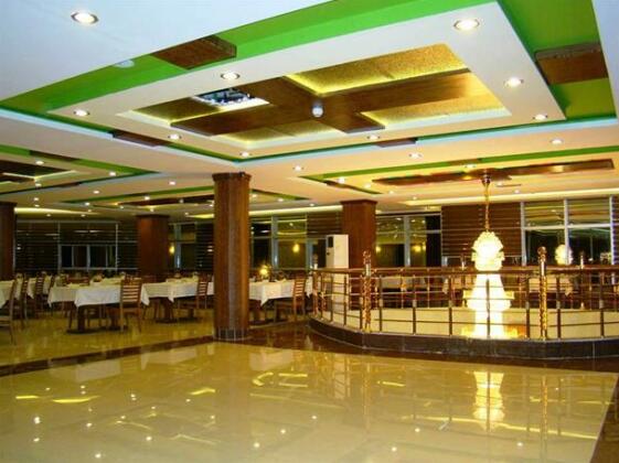 Altun Malek Plaza - Photo5