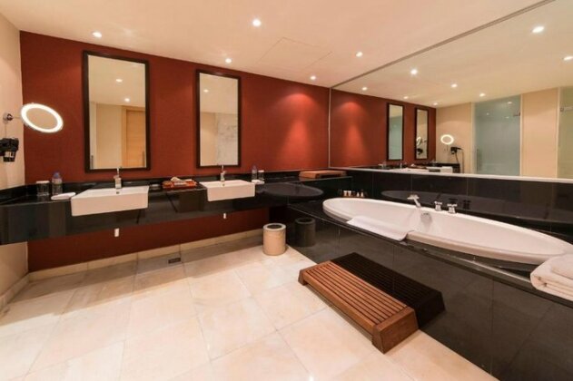 Hotel Grand Swiss - Photo3