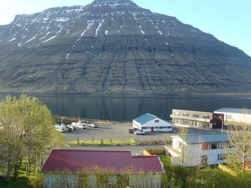Hotel Apartments in Eskifjordur - Photo2
