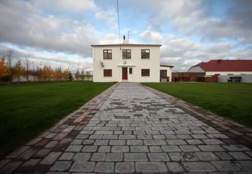 Gunnarsholmi Guesthouse