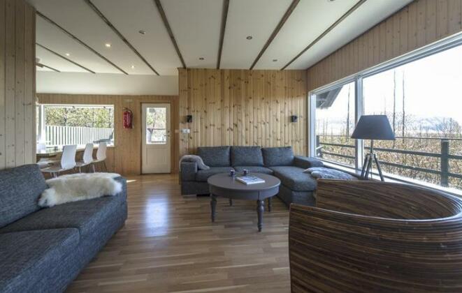 Icestay Cabins - Photo3