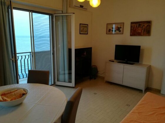 Trizza Apartment - Photo4