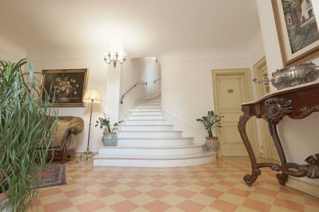 Atenea Luxury Suites - Photo3