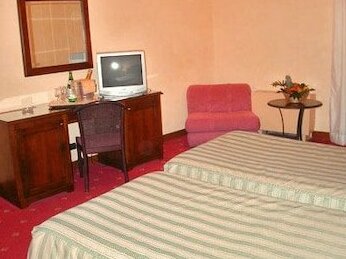 Hotel Akrabello - Photo4