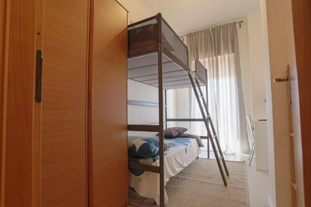 Manui - Photo3