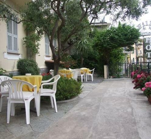 Hotel Villa Amelia - Photo3