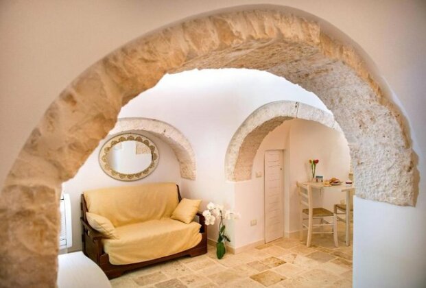 Trullo Giardino Fiorito - Photo3