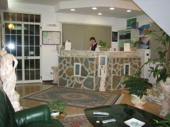 Francesca Hotel - Photo2