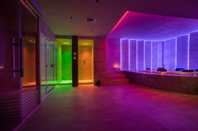 Hotel Centrale Spa & Relax - Photo2