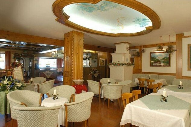 Sporthotel Europa Sul Lago - Photo2