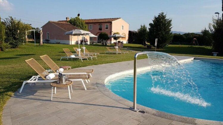 Villa Florence - Tuscan Boutique Villa with private Pool and Park
