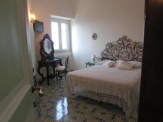 Domus Claudia Amalfi - Photo4