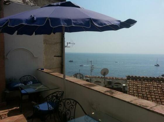 Hotel Croce Di Amalfi - Photo4