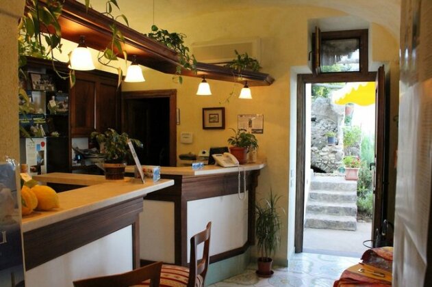 L'Antico Borgo Dei Limoni - Photo3