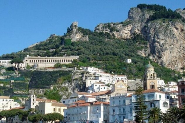 Romantic getaway in the center of Amalfi
