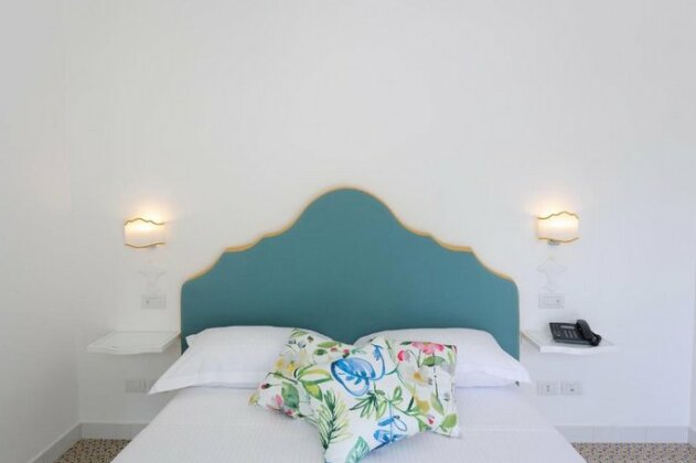 Villa Guarracino - Photo4