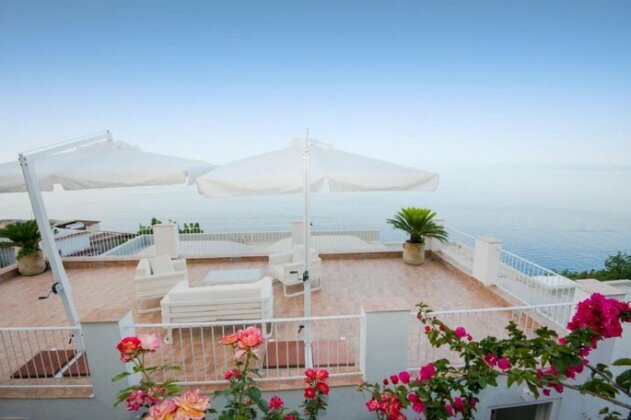 Villa Orleans Amalfi - Photo2