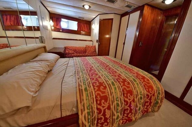 Cohete Boat - Photo3