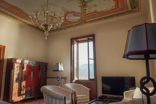 Villa in Angera Lago Maggiore - Photo2
