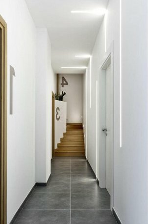 App to 4 - Photo3