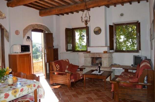 Holidays in apartment with swimming pool in Tuscany Siena - Photo4