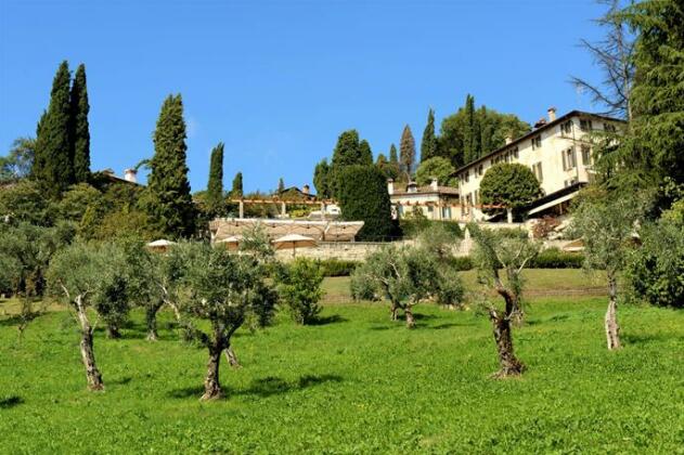 Hotel Villa Cipriani - Photo3