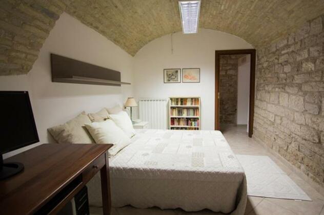 Assisi Home - Photo3