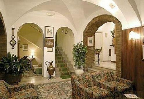 Hotel Minerva Assisi - Photo2