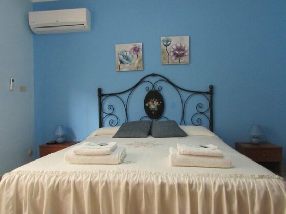 Casa Rosa Balestrate - Photo2