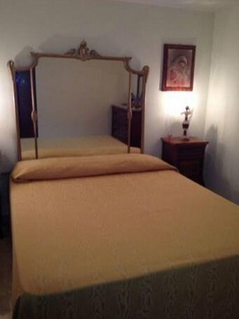  Photo 2