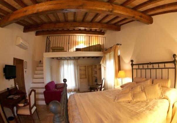 Il Castelluccio Country Resort - Photo5