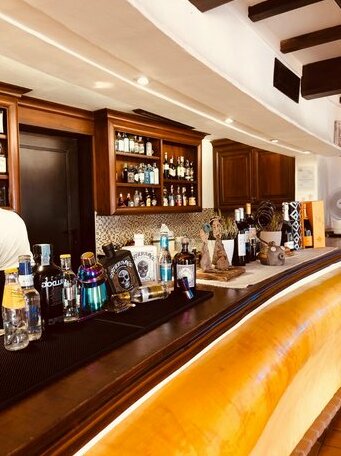 Galanias Hotel & Retreat - Photo5