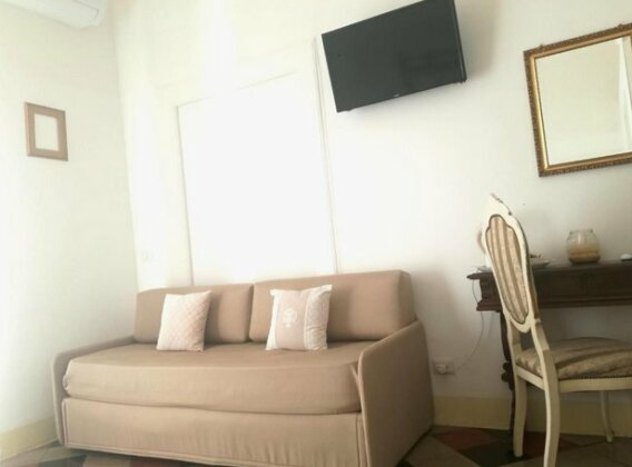 B&B Chimera Bari - Photo4