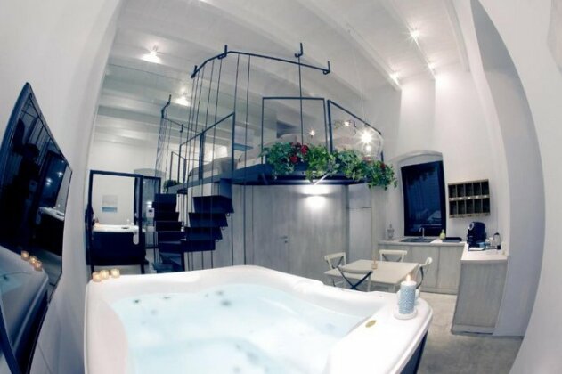 Sebel Luxury Rooms - Photo2