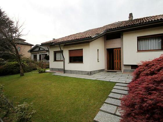 Interhome - Lungolago Baveno - Photo2