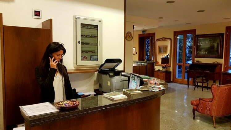 Hotel Meridiana Bellano - Photo3