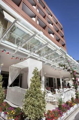 Hotel San Salvador Bellaria-Igea Marina