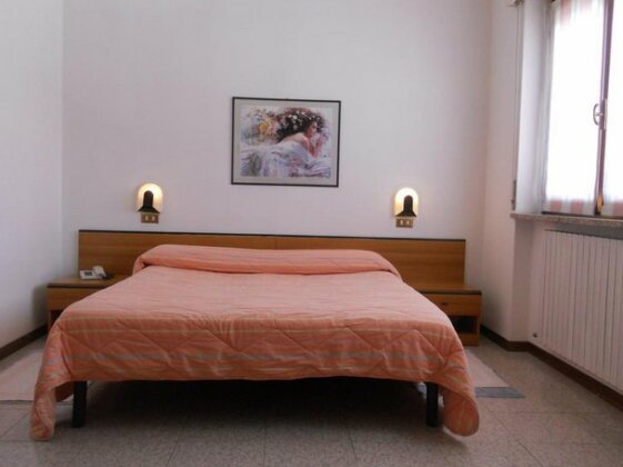 Hotel O'Scugnizzo 2 - Photo4