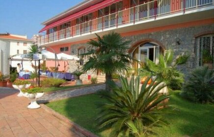 Belvedere Hotel Club