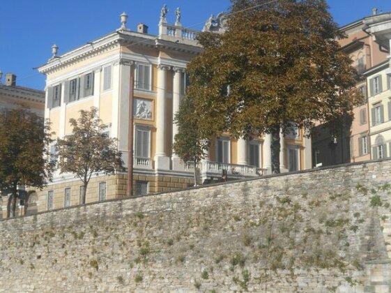 La Maison Des Artistes Bergamo