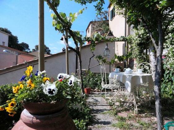 B&B La Casa nel Borgo Bibbona - Photo3