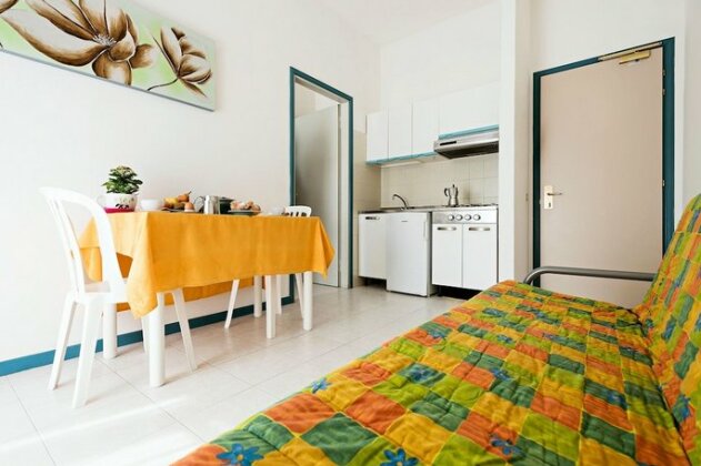 Aparthotel Pineda - Photo4